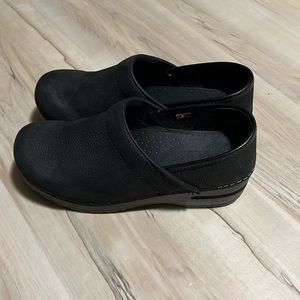 NWOT SANITA Clogs